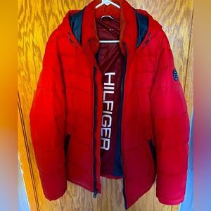 Men's Tommy Hilfiger Red Puffer Coat. Sz S.